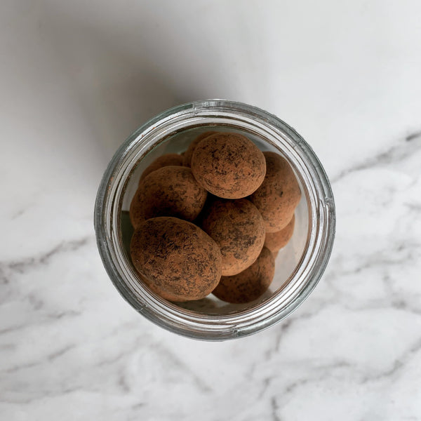 Dark Chocolate Macadamias Jar – Honest Chocolat